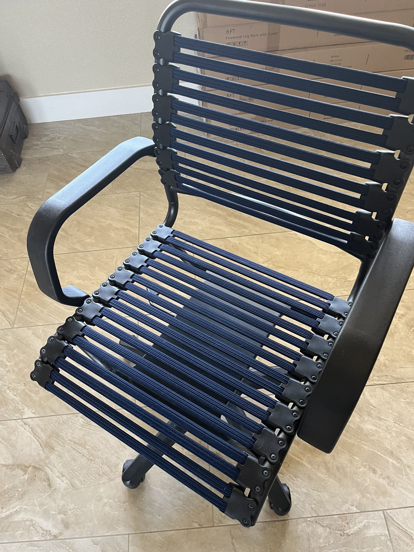 Container Store Bungee Chair