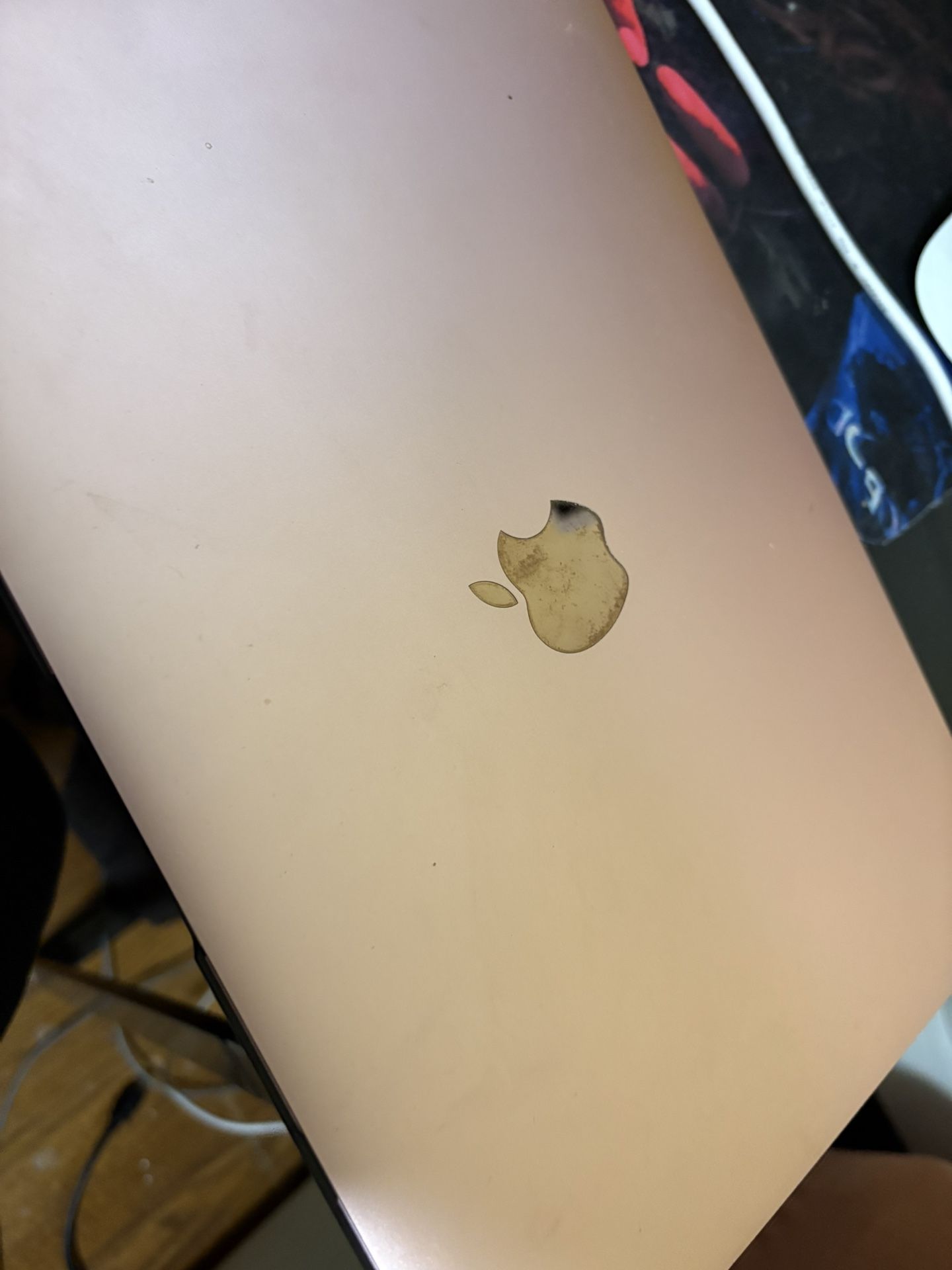 Mac Book