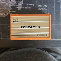 1982 Donkey Kong (DK-52) Game