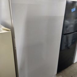 Upright Freezer For Sale