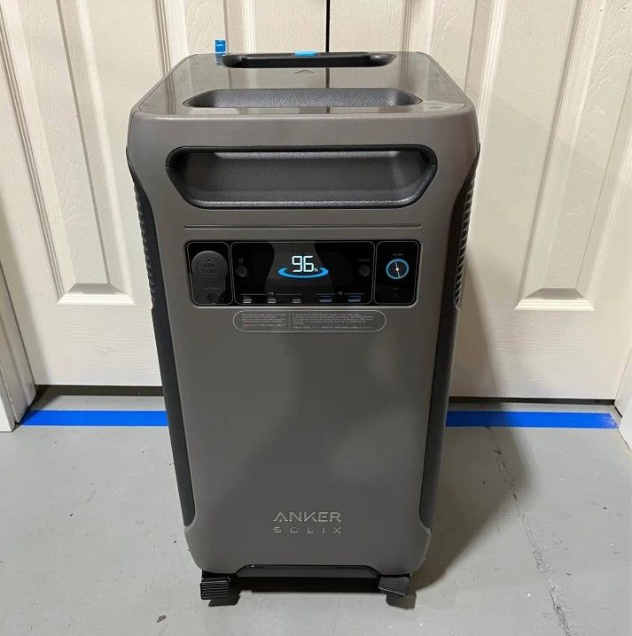 Anker Solix F3800 Portable Power-station