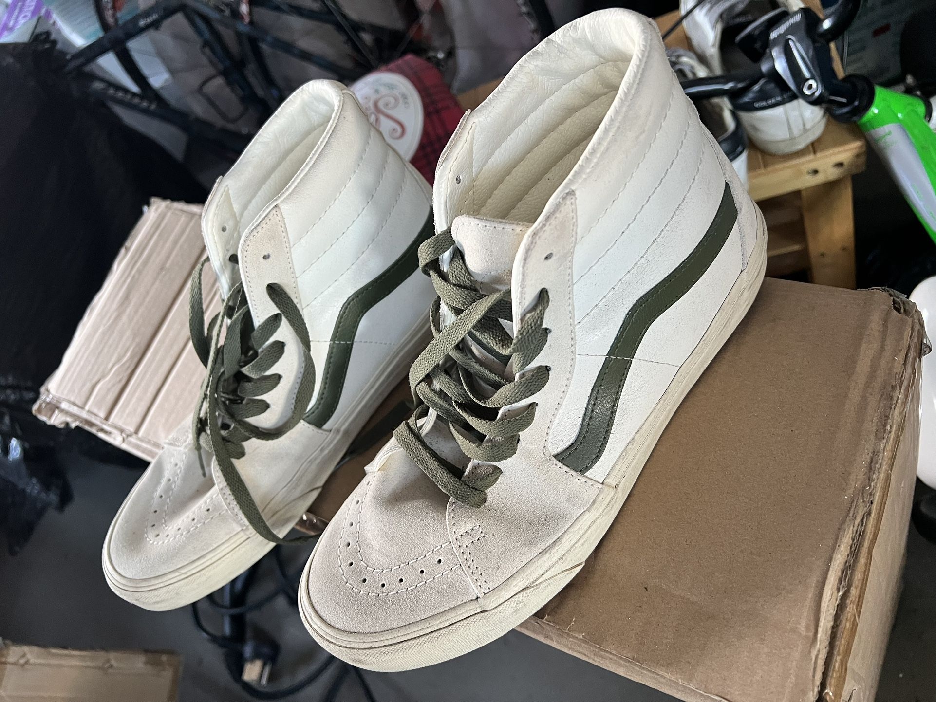 Men Vans 9.5 