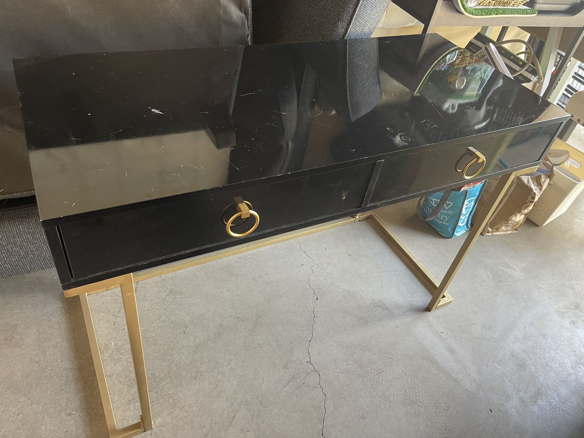 Black/Gold Desk