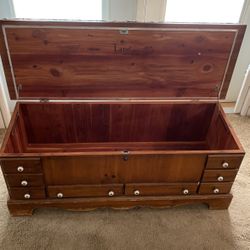 Lane Hope Chest
