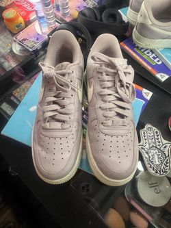 Nike Air Force 1 Low Top Sneakers