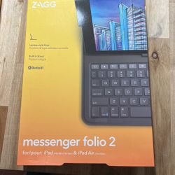 ZAGG Keyboard Messenger Folio 2 - Apple iPad ( New ) 