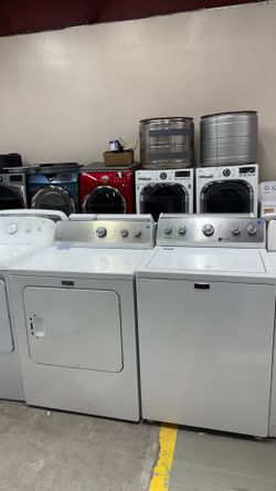Maytag washer and dryer set
