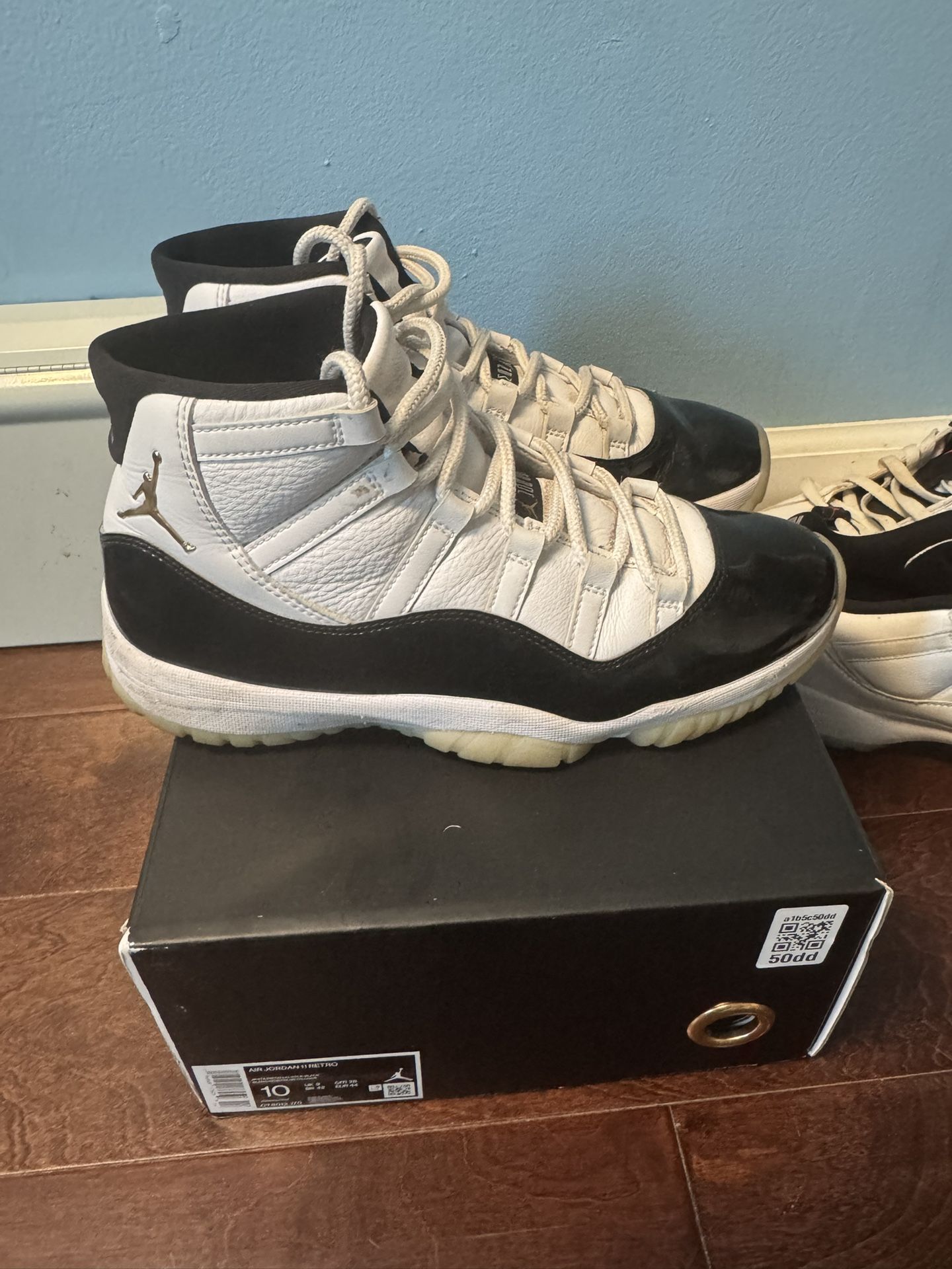 jordan 11 gratitude size 10 with box