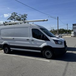 2024 Ford Transit-250