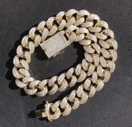 New 18 k yellow gold Cuban link chain