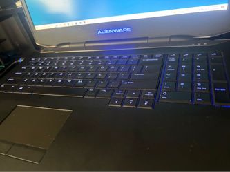 Gaming Laptop With Keyboard and Mouse