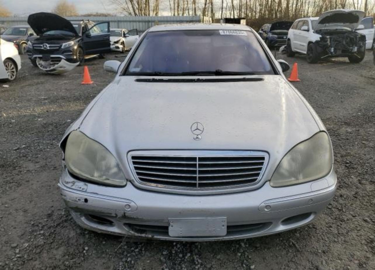 2001 Mercedes-Benz S-Class