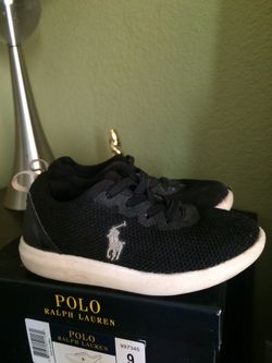 Boys size 9