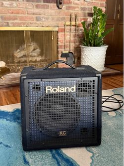 Roland KC-60 AMP