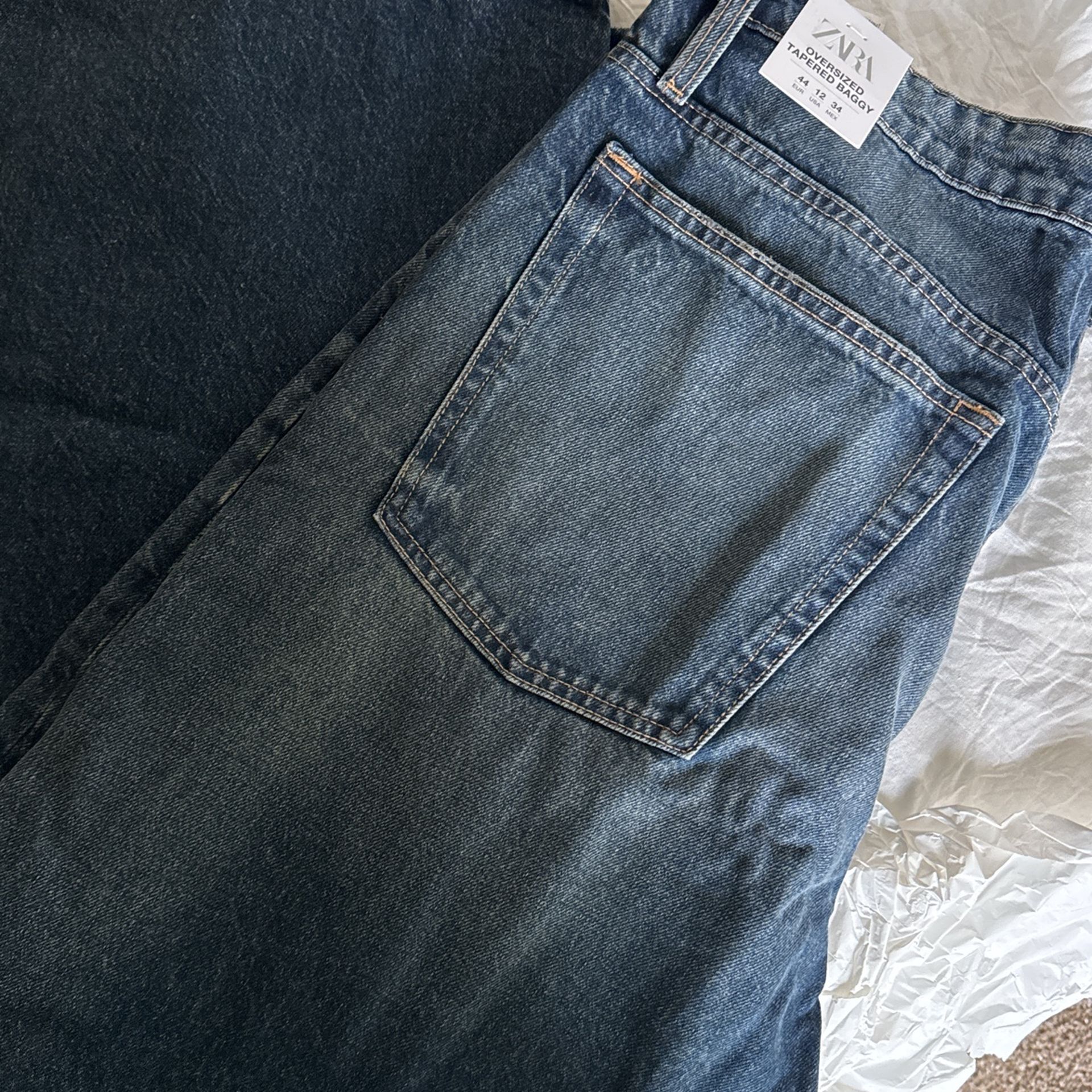 ZARA OVER SIZE TAPPERD BAGGY JEANS! SIZE12