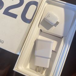 Samsung Cellphone Charger