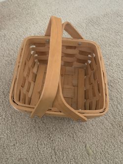 Basket decorative organizing