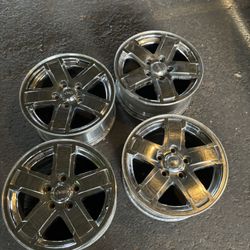 17 inch Jeep grand cherokee wheels in great shape. Have the full set