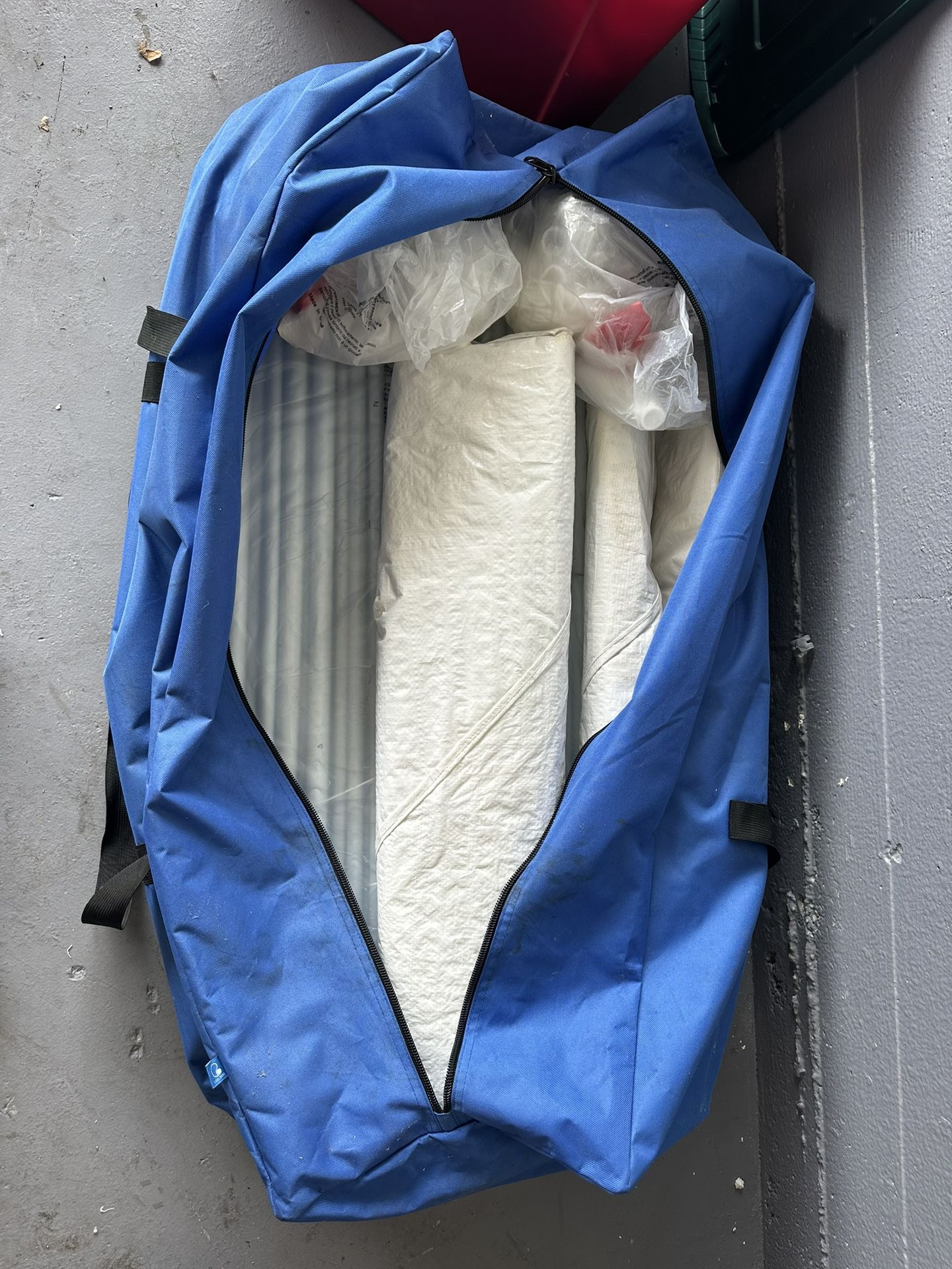 White Pop-up Tent - Never Used