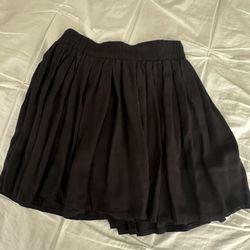 Bethany Mota Black pleated mini skirt in XS #mini #pleated
