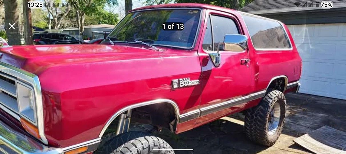 Custom Built Ram Charger. Texas Truck No Rust