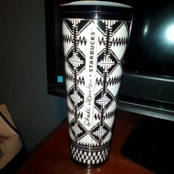 New Reusable Starbucks Cup W Straw