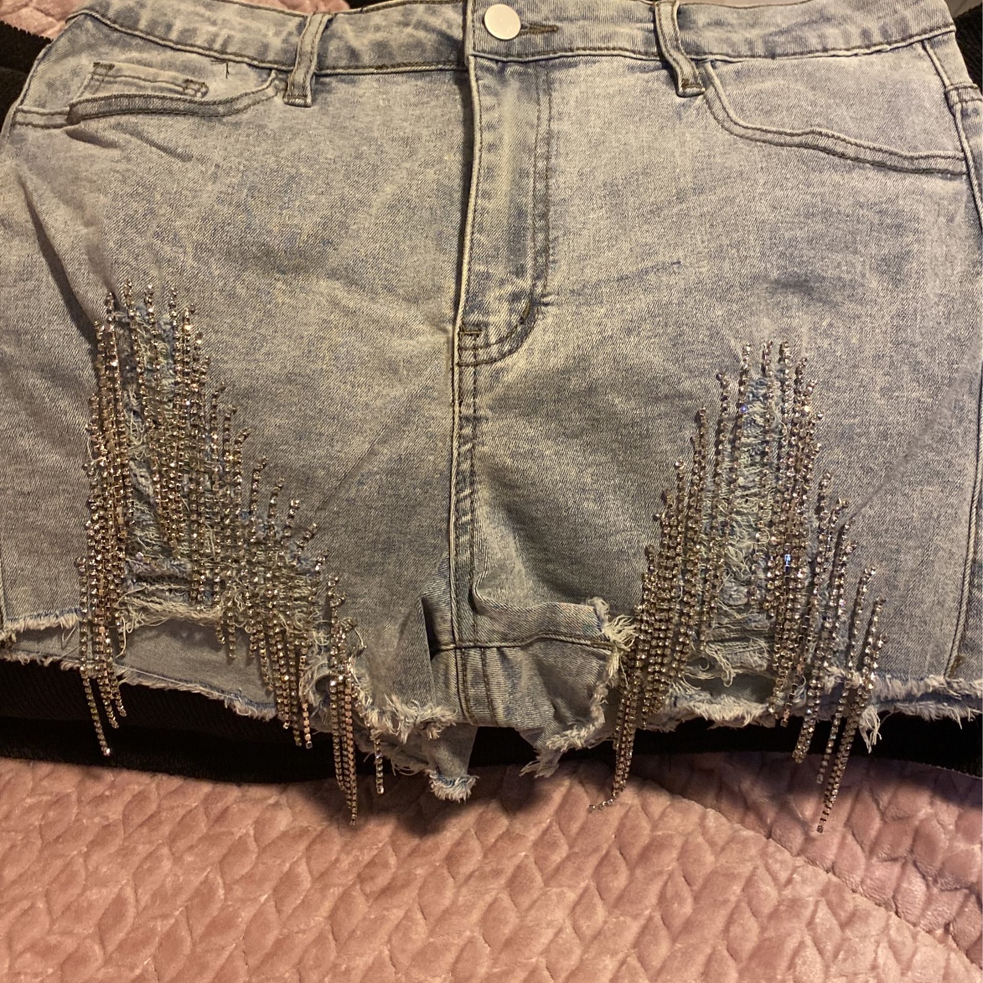 Jean Shorts With Diamond Fringe