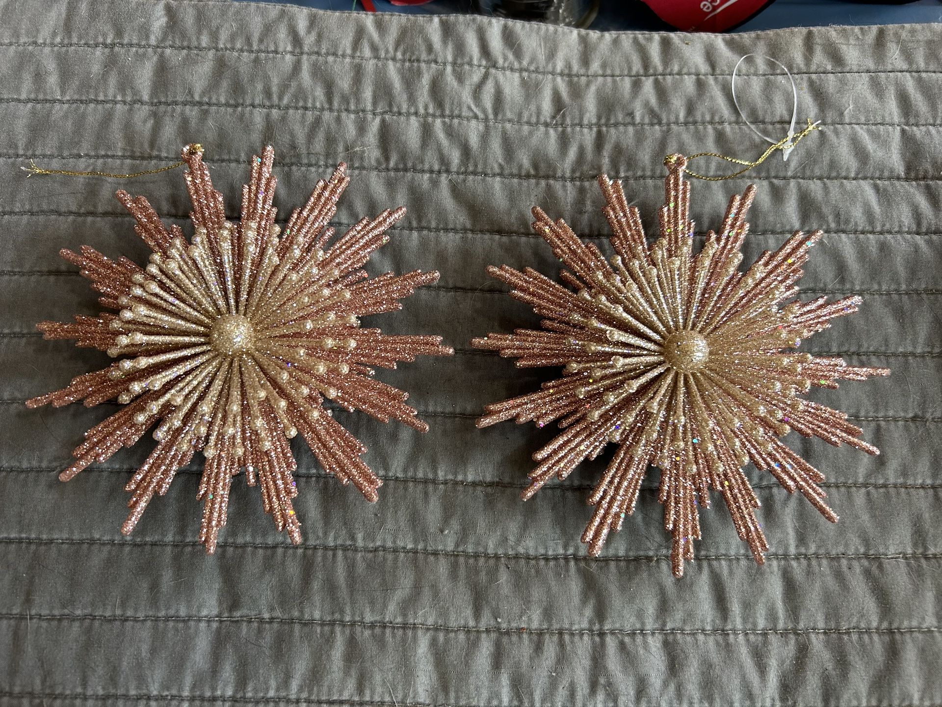 Beautiful Christmas Ornaments. Size In Pics. Price Is For Pair.