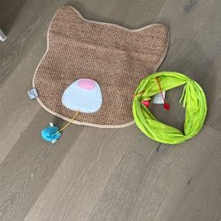 Cat Scratch Mat And Tunnel Toy