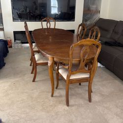 Ethan Allen hardwood kitchen Table And chairs