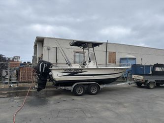 1997 HydraSport 20 foot center console
