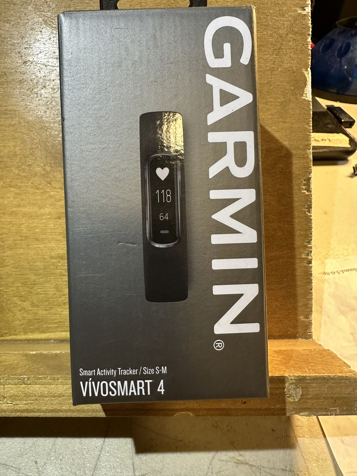 Garmin VivoSmart 4 Activity Tracker - Black with Midnight, Size S/M