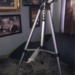 TRIPOD