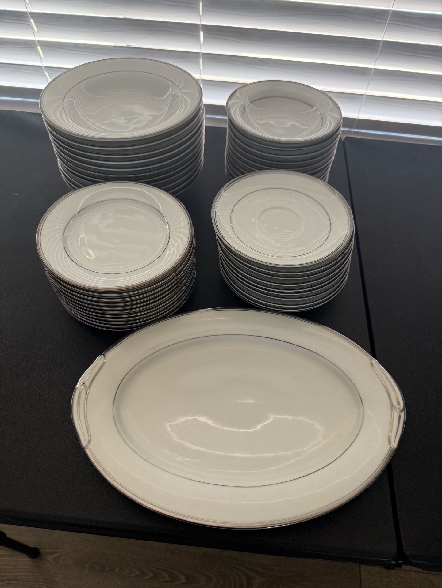Antique Noritake China Plate Set