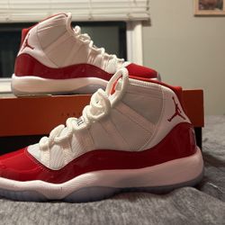 Air Jordan 11s Retro (cherrys) 