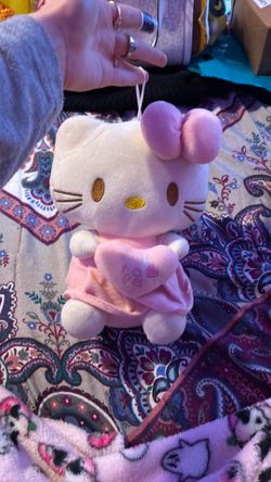 hello kitty plushie