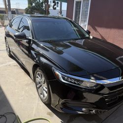 2020 Honda Accord 