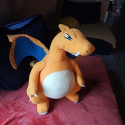 Charizard Plushie 