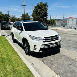 2018 TOYOTA HIGLANDER XLE