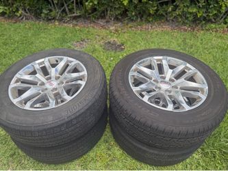20” wheels and tires Gmc /chevy  95/90 of treads