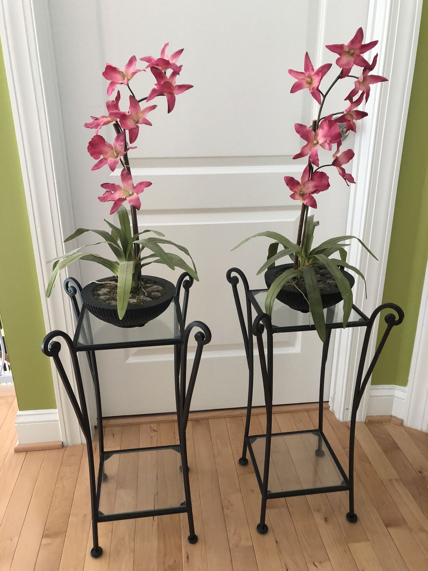 Pier One Iron with glass top pedestals with flower decor