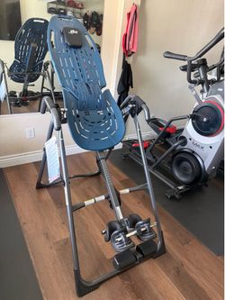 Teeter HangUps Inversion Table
