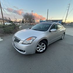 2008 Nissan Altima Hybrid  •NISMO