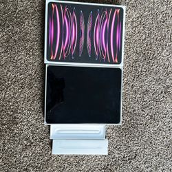 iPad 12.9’’ iPad Pro 6th Generation With Apple Pencil Included:)