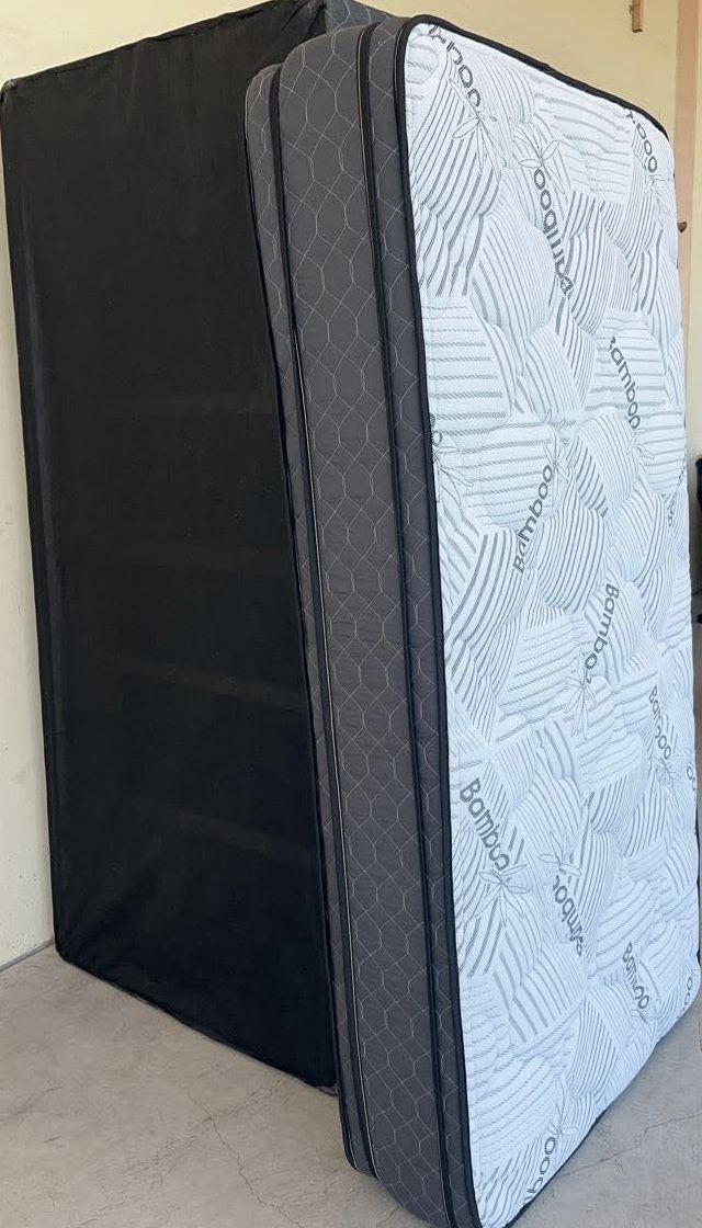 White Bamboo Queen Size Mattress Set
