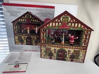 Mr. Christmas Advent Calendar Plays 25 Songs Holiday *Works With DC Power Only*