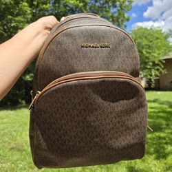 Michael Kors Bagckpack