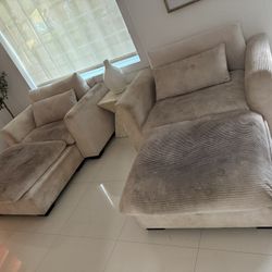 Free Chairs W/ Ottomans 