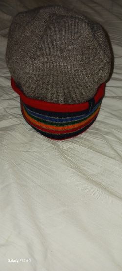Pendleton  Multi Color Stripe Wool Cap Beanie Used Unisex Yellowstone $15