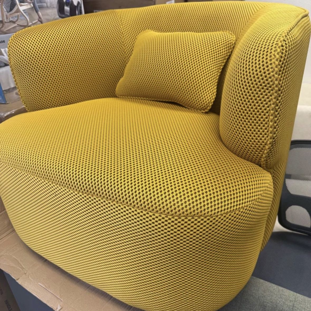 brand new 360° Swivel Vacuum Compressed Sofa
